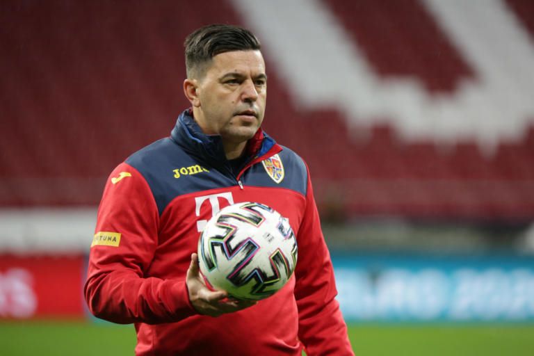 Cum a anunțat FRF despărțirea de selecționerul Cosmin Contra