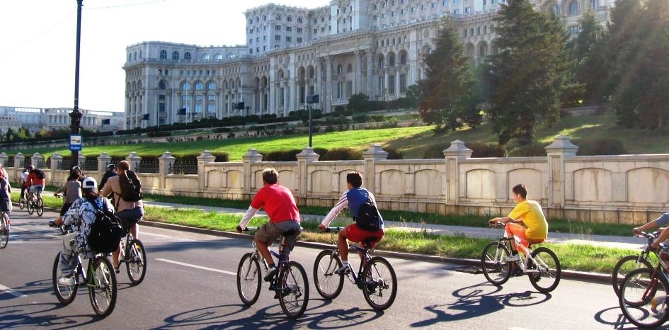 Este OFICIAL! Amenzi mai mici pentru bicicliști. Cât vor plăti cei care nu respectă legea  