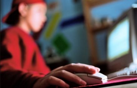 Fenomen îngrijorător: elev înjunghiat, la Constanța. Agresiunea, generată de un joc video 