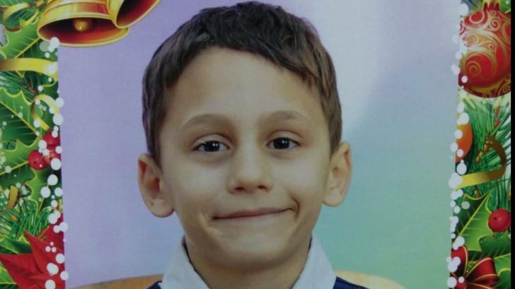 Nicio veste despre copilul dispărut la Pecineaga. Salvatorii folosesc un năvod pescăresc și un sonar