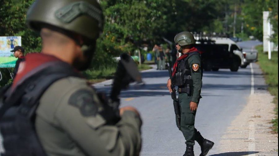 Atentat sângeros: cel puțin 15 morți