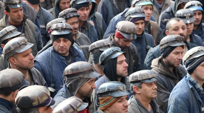 Proteste mineri