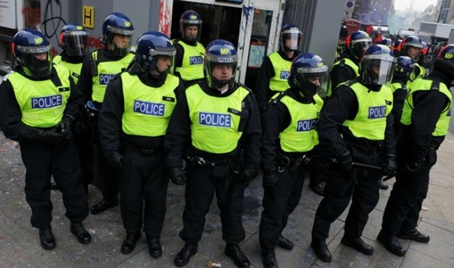 INCIDENT TERORIST, în Marea Britanie! ATAC cu armă albă, pe Podul Londrei: 3 morți, mai mulți răniți