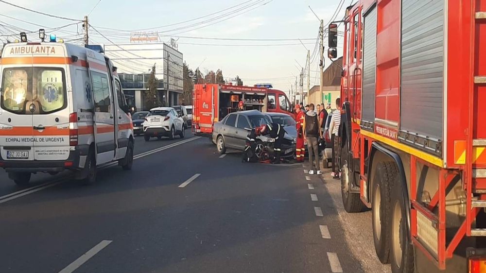 Accident cu patru victime, la Mărăcineni: impact nimicitor între 3 mașini