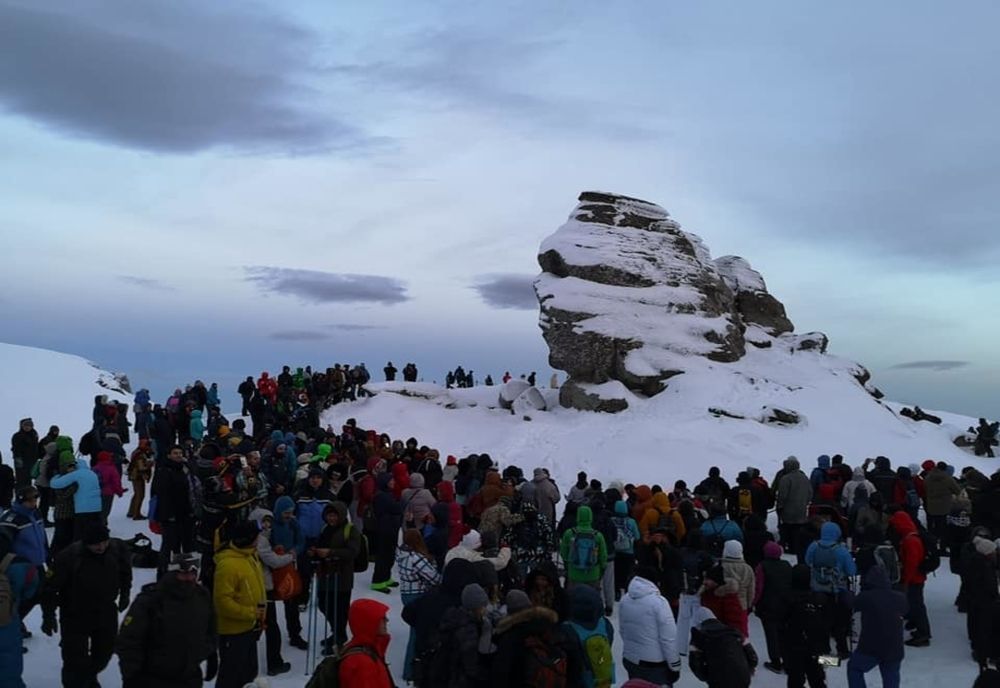 "Piramidă energetică de lumină" la Sfinxul din Bucegi