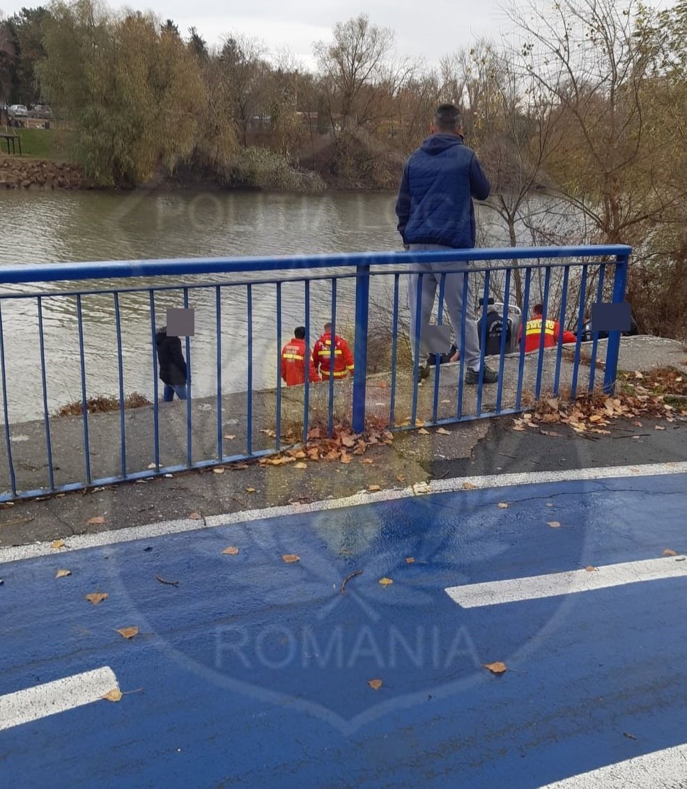 Caz șocant. S-a aruncat în Mureș! 