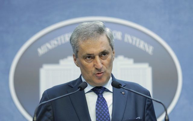 Vela: „Autoritățile locale trebuie să intervină pentru deszăpezire cu toate utilajele pe care le au la dispoziție” 