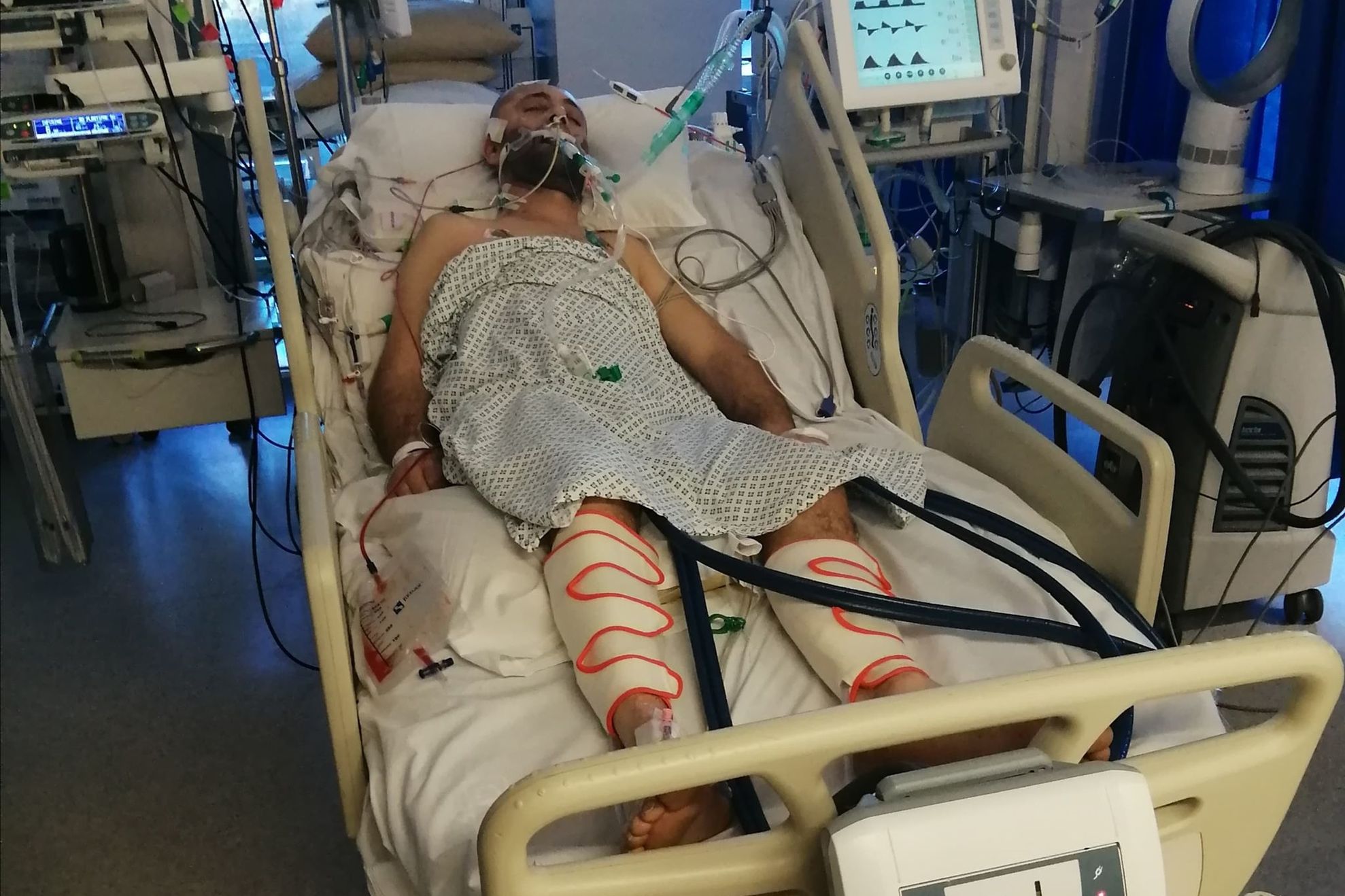Un român este în comă după ce a fost bătut cu bestialitate în Anglia. Imagini tulburătoare!