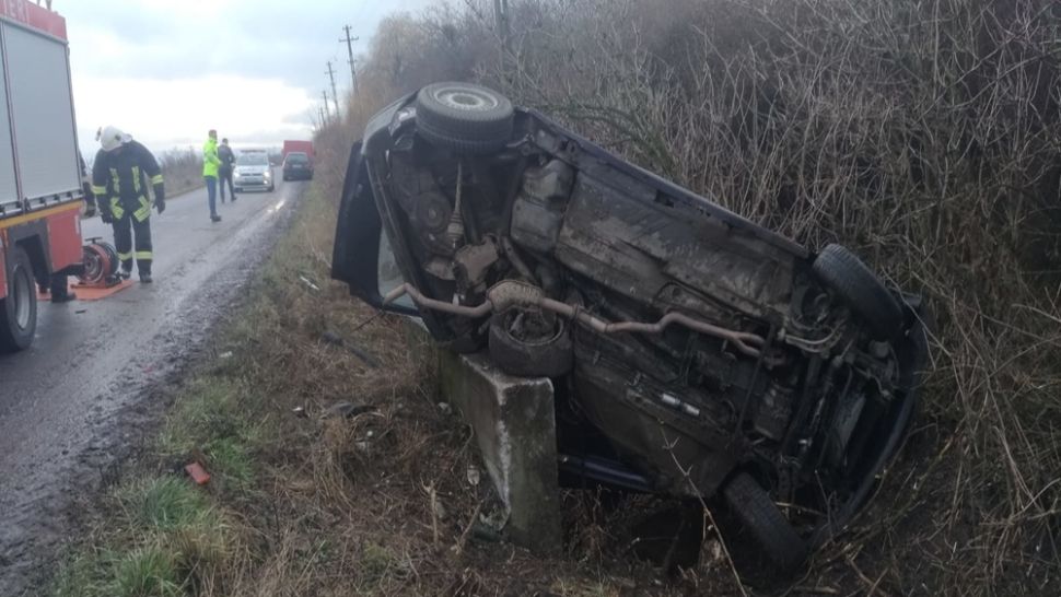 Tragedie de Crăciun. Un "șofer" de 16 ani a murit pe loc