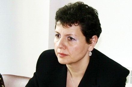 Plângere penală împotriva Adinei Florea din cauza anchetei față de Frans Timmermans și a Verei Jourova, după prezentarea Raportului MCV