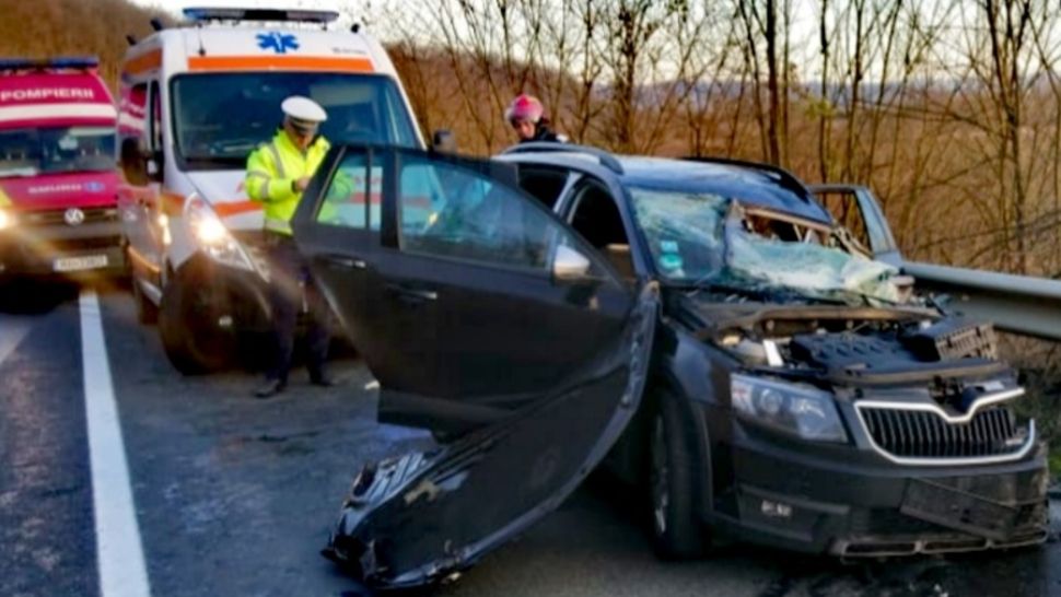 Accident grav pe DN7, în Arad. S-a intervenit cu elicopterul SMURD