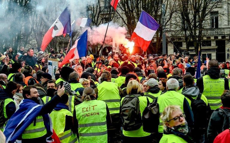 Proteste masive în Franța cu milioane de oameni pe străzi
