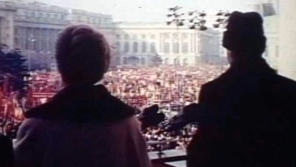 Revoluţie | 21 decembrie 1989 | Imagini din alte unghiuri cu ultimul discurs al lui Ceauşescu, care nu s-au văzut pe transmisiunea LIVE