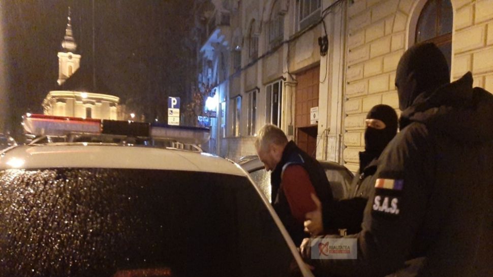 Principalul suspect în cazul dublei crime din Satu Mare, trimis direct după gratii de judecători