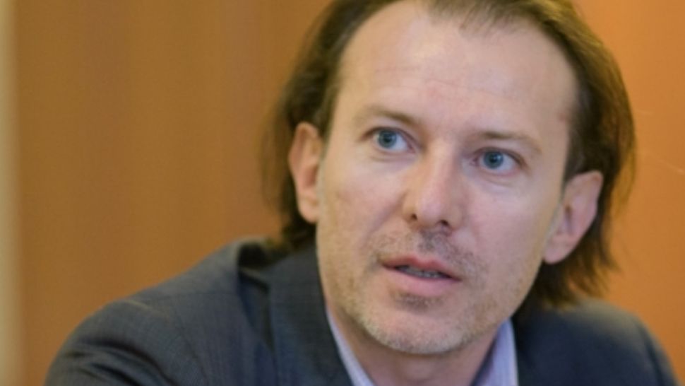 VIDEO Florin Cîțu, surprins la SHOPPING. Ce a cumpărat ministrul de Finanțe