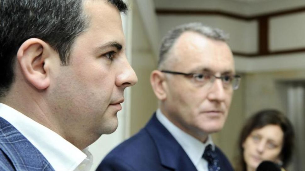 Intrari in structura de conducere a PNL