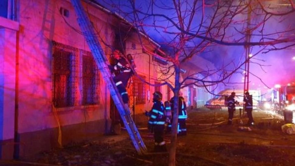 Incendiu devastator în Timișoara: 4 copii găsiți carbonizați Foto: Opinia Timișoarei