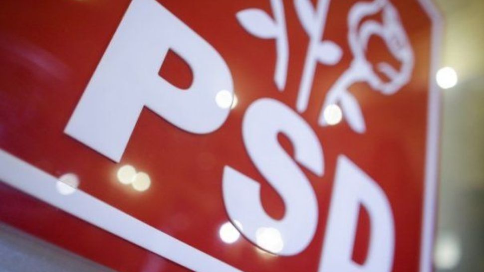 PSD ironizează Guvernul: ”Wow! Bode a găsit marea soluție, drum forestier pe la Azuga. Așa rămâne România de căruță!”
