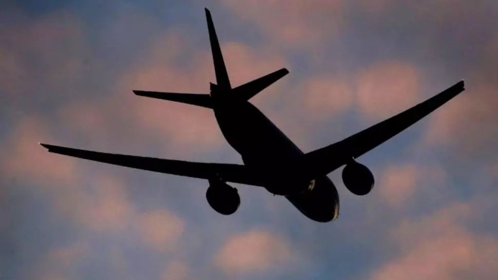 Aterizare de urgență, în Siria. Un avion Airbus 320, cu 172 de persoane la bord, ar fi fost LOVIT