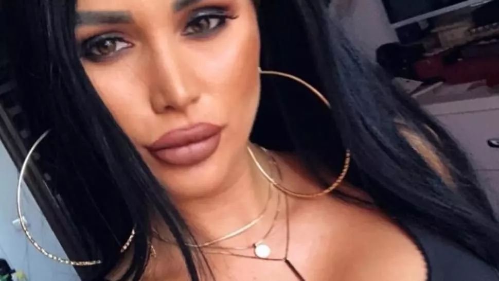 Daniela Crudu, bătută de iubit. Asistenta TV, dusă de urgenţă la spital