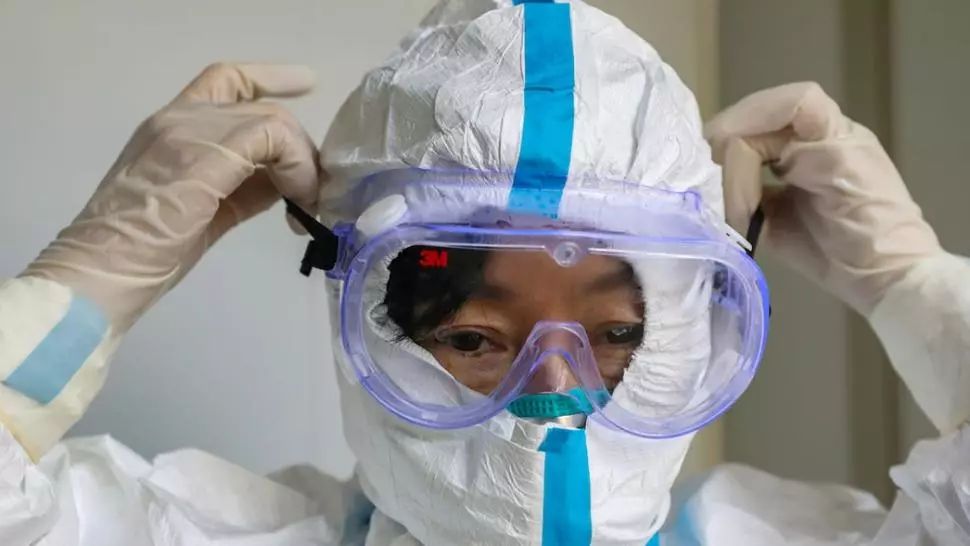 CORONAVIRUS. Peste 3.000 de angajați din sistemul medical din China, INFECTAȚI