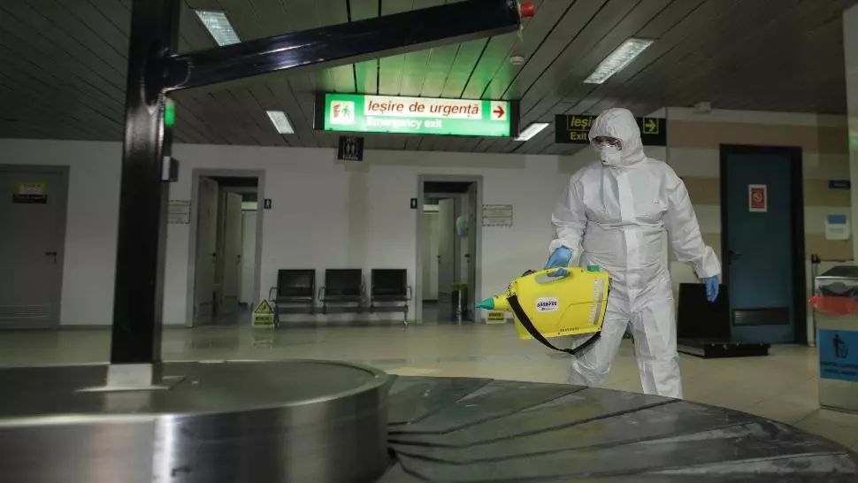 România, verificări de mântuială pentru coronavirus. Aeroporturile din țară, în alertă / Foto: Inquam Photos / Octav Ganea