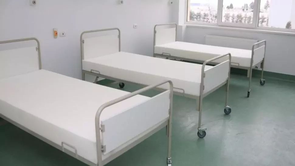 Arad: 8 medici vor să se pensioneze în contexul crizei noului coronavirus