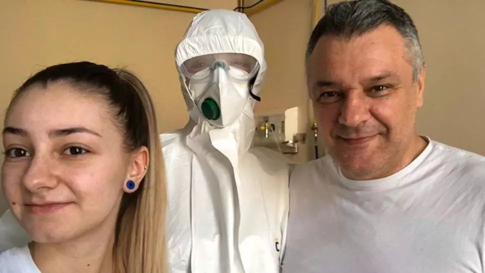 Primarul din Deva și fiica sa, vindecați după infecția cu COVID-19 Foto: Facebook/Florin Oancea