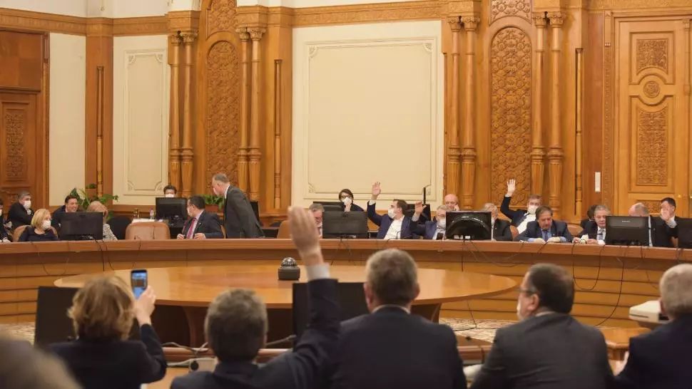 Vot în Parlament în criza Coronavirusului Foto: Facebook/Marcel Ciolacu