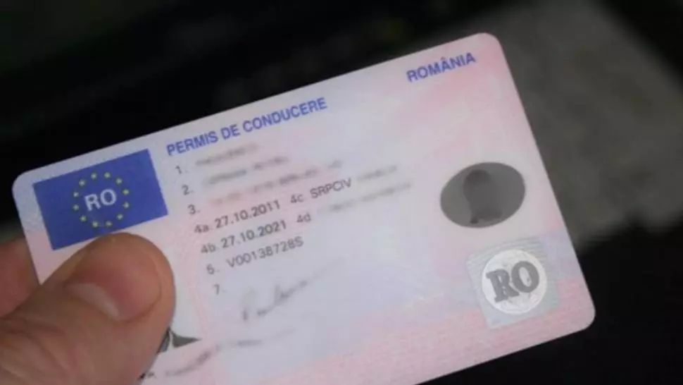 Permisul de conducere în format fizic ar putea să dispară