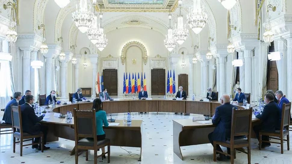 Ședință la Palatul Cotroceni, pe tema deschiderii noului an școlar