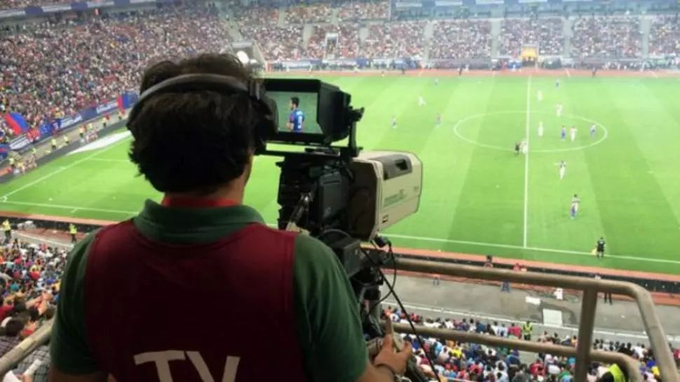 S-a anunţat programul etapei a 11-a din Liga 1! Când joacă CFR, Dinamo şi Craiova! FCSB închide din nou runda