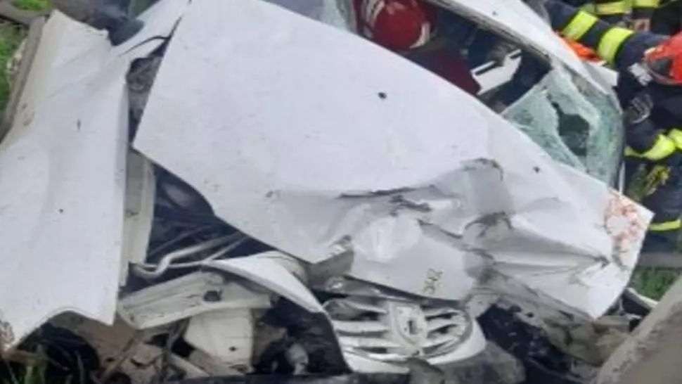 Accident grav la SUCEAVA. O persoană și-a pierdut viața și alte cinci au fost rănite FOTO