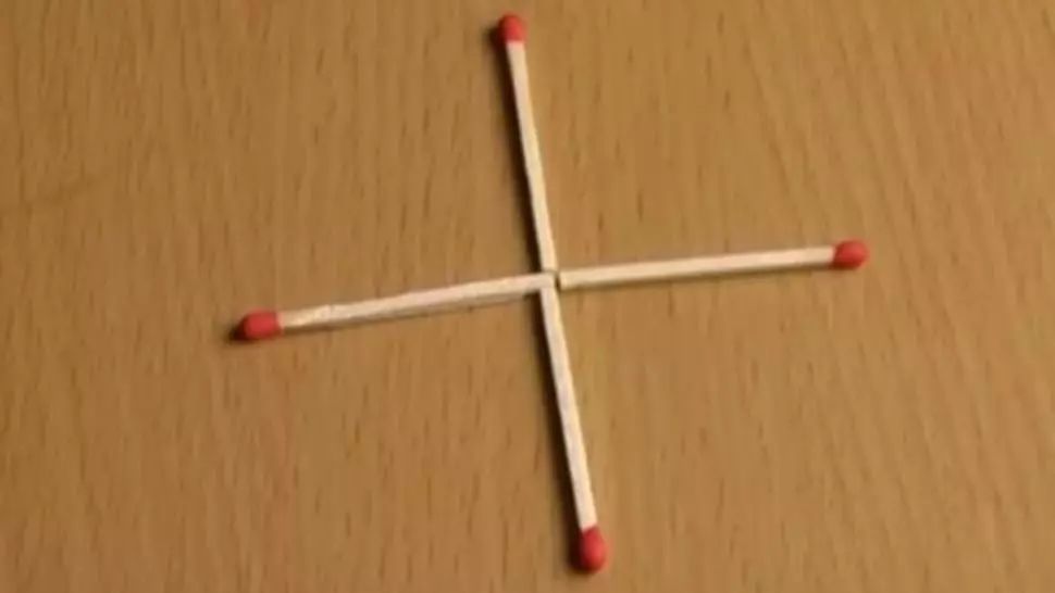 Cum construieşti un pătrat mutând un singur băţ de chibrit. 9 din 10 oameni NU ştiu răspunsul