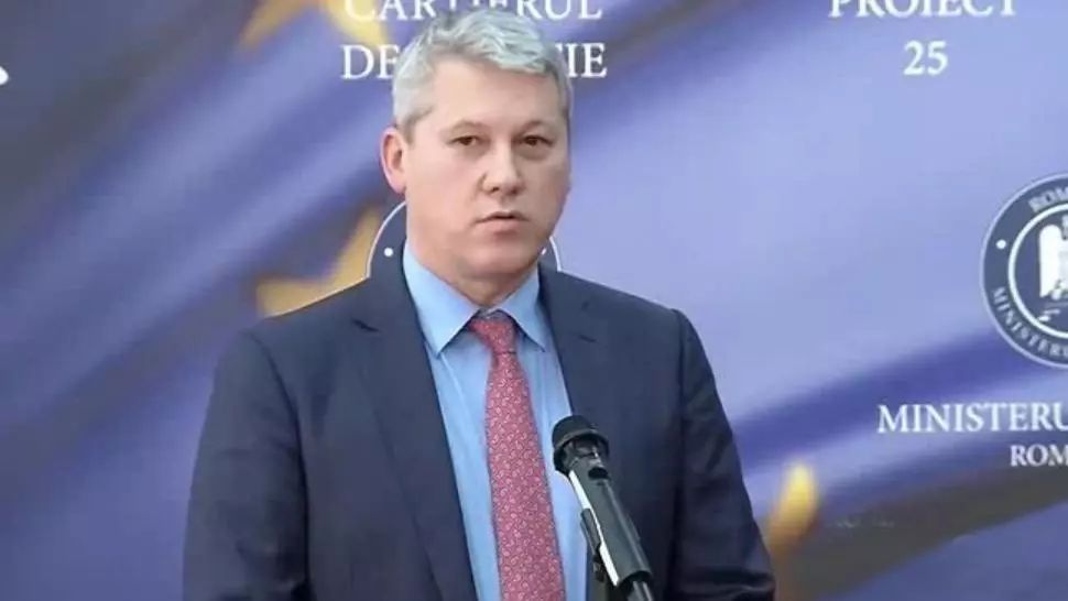 Cătălin Predoiu