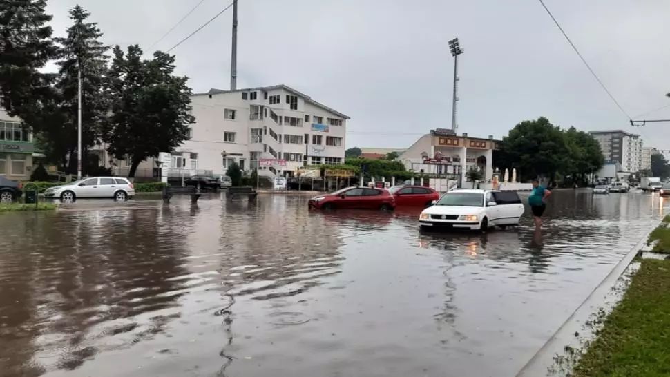 ALERTA METEO Cod galben de vreme instabilă până marți