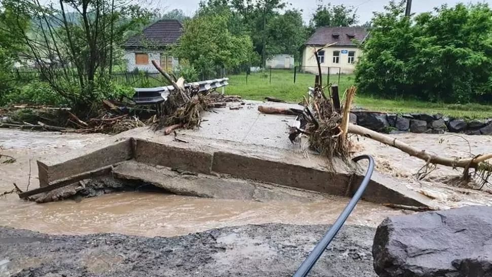 Cod roșu de inundații, în județul Hunedoara