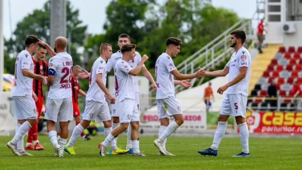 Rapid vrea cu orice preț în Liga 1! Giuleștenii și-au betonat defensiva!