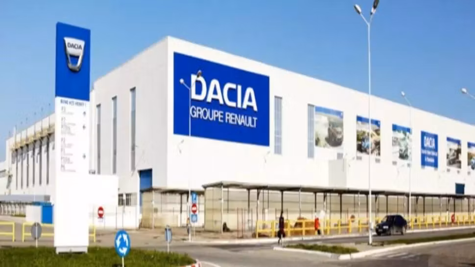 Criza componentelor. Dacia a închis fabrica din Mioveni din lipsă de materie primă