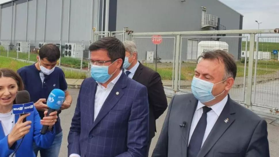 Scandal politic PNL-PSD din cauza spitalului modular COVID din județul Iași