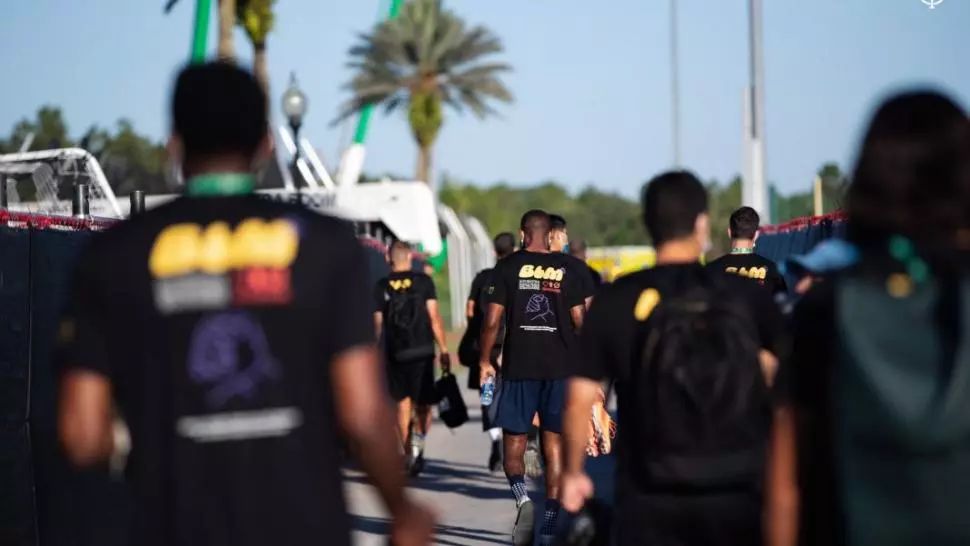 Scandal URIAȘ la clubul lui Mitriță! Un fotbalist trecut pe la Barca și City, acuzat de hărțuire sexuală! „Mă atingea în fiecare zi!”