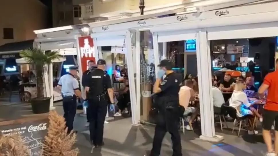 17 terase din Centrul Vechi amendate, una ÎNCHISĂ în urma controalelor poliției de azi-noapte