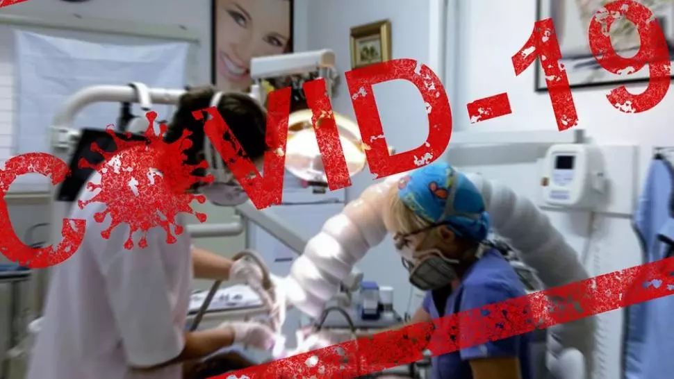 Un tânăr american a murit după ce a participat la o "petrecere COVID". Mesajul TULBURTĂOR transmis medicilor
