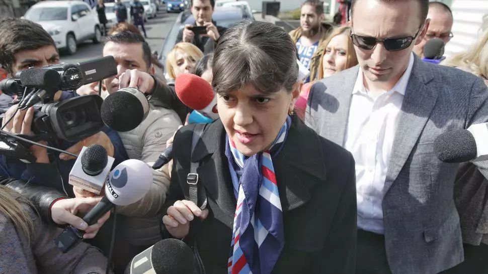 Kovesi, acuzată de mâna dreaptă a lui Viktor Orban că e agent străin: Tovarășul Ceaușescu ar fi mânadru