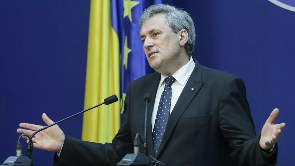 Marcel Vela