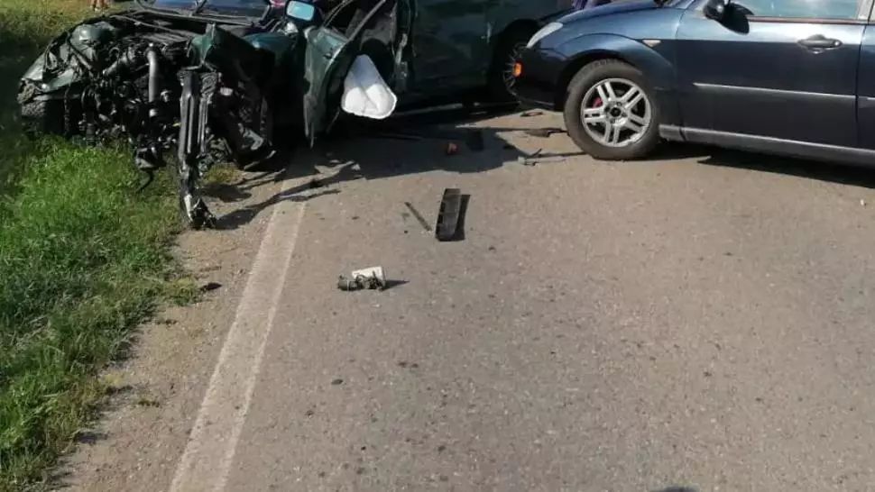 Accident rutier grav între Șura Mică și Ocna Sibiului: 5 răniți, printre care un copil de șapte ani Foto: OradeSibiu.ro
