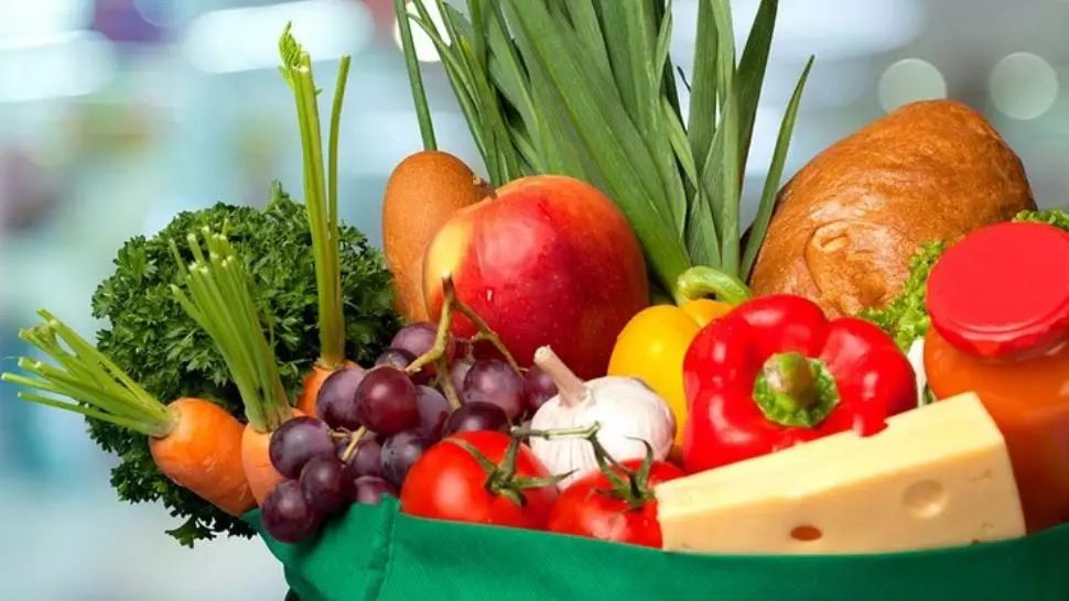 Alimentele pe care le poţi mânca oricând şi în orice cantitate, fără să te îngraşi