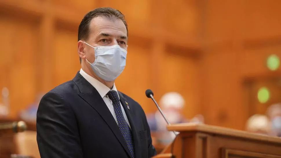 Premierul Ludovic Orban, raport în Parlament, 12 august 2020 Foto: Inquam Photos / Octav Ganea