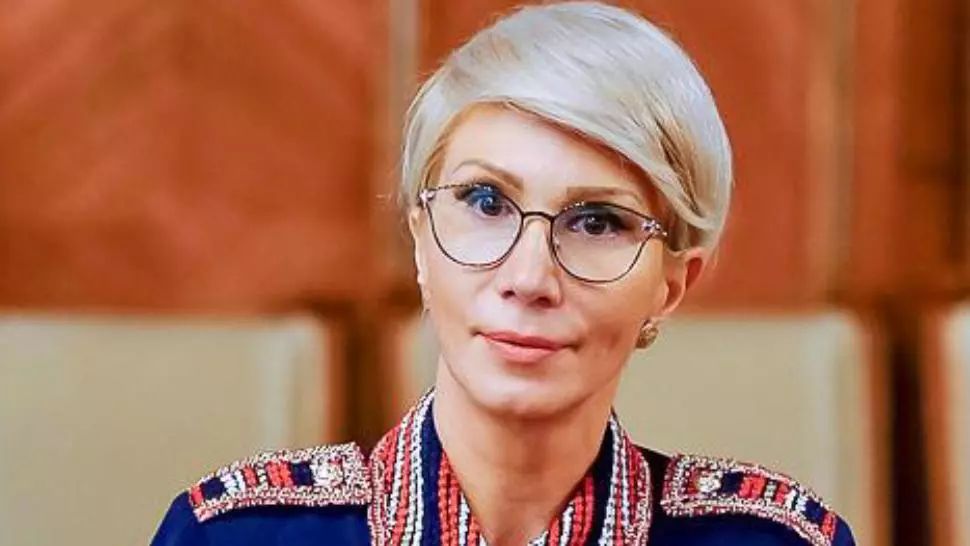 Ministrul Muncii - Raluca Turcan