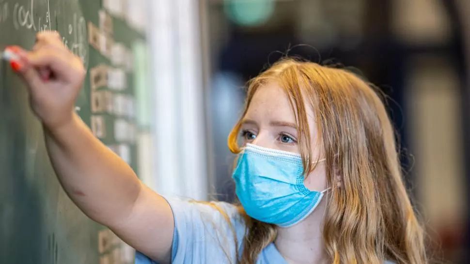 Purtarea măștii în școală Foto: swp.de